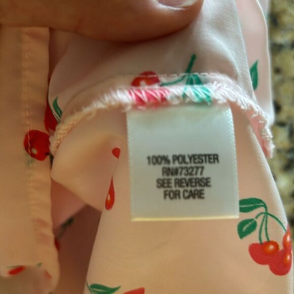 Vintage Pink Barbiecore Kidcore Ruffled Cherries Blouse sheer tank top medium - Picture 9 of 9